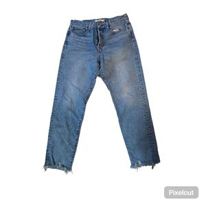 VINTAGE LEVIS WEDGIE HIGH WASTE MOM JEANS
